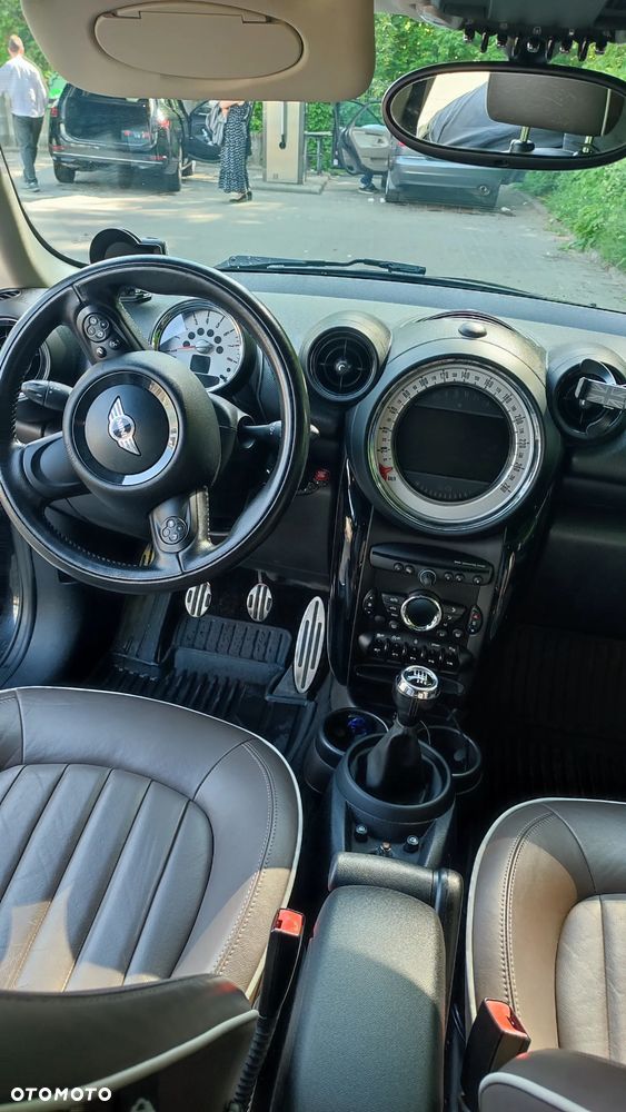 MINI Countryman - 25