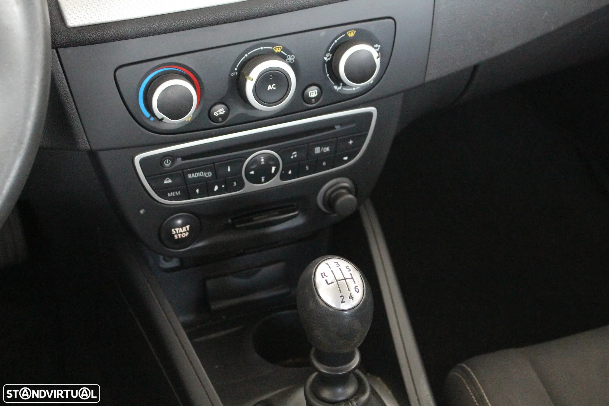 Renault Mégane 1.5 dCi Dynamique CO2 Champion - 14
