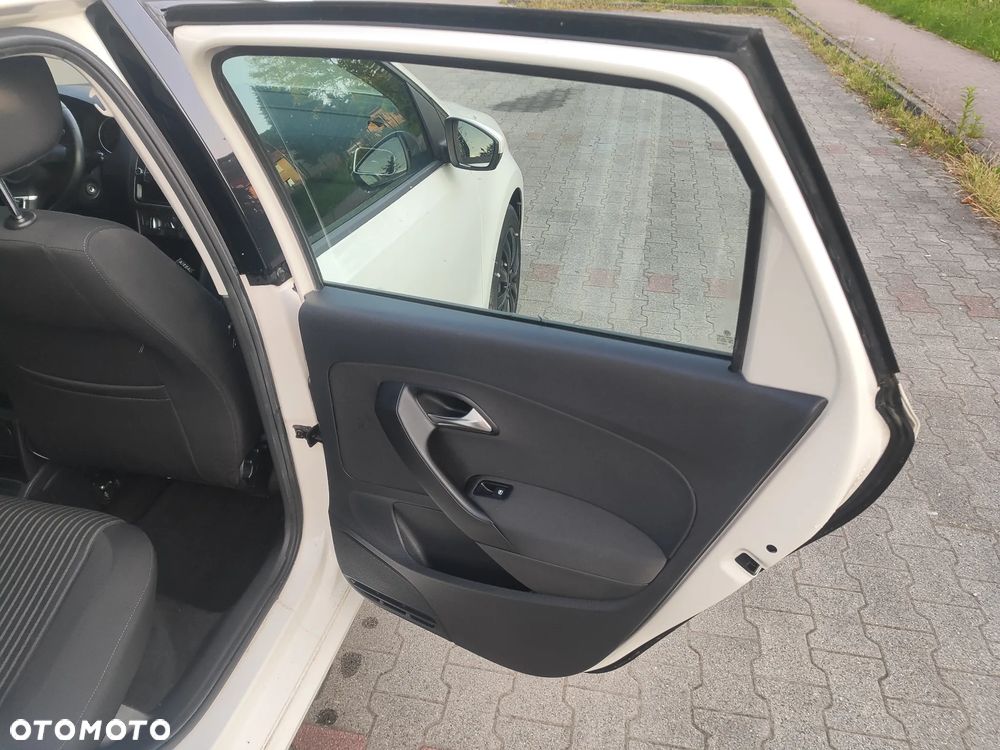 Volkswagen Polo 1.4 Comfortline - 37