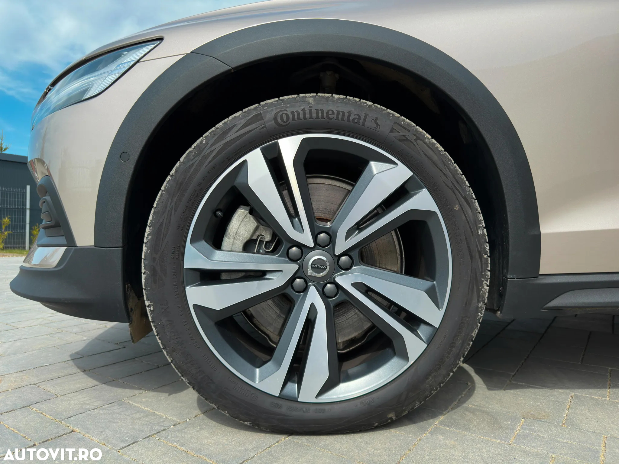 Volvo V60 Cross Country B5 B AWD - 5