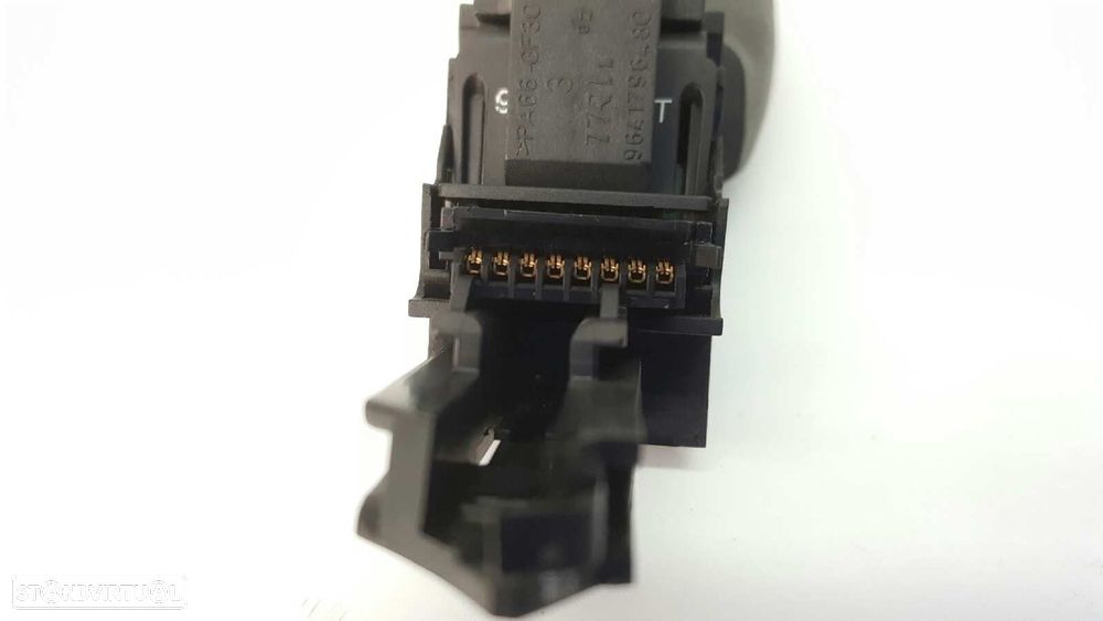CONTROLE DO SISTEMA DE ÁUDIO / RÁDIO CD PEUGEOT 308 ENVY - 4