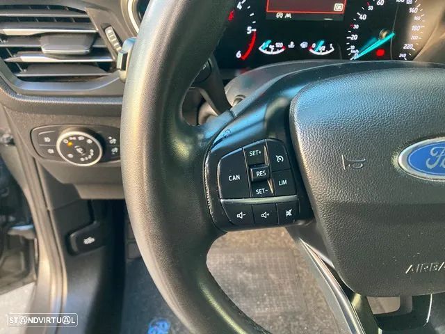 Ford Focus SW 1.5 EcoBlue S&S COOL&CONNECT - 14