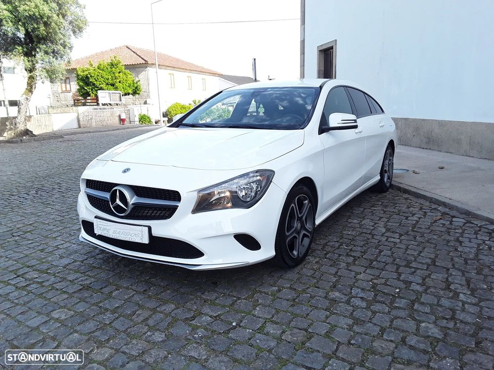 Mercedes-Benz CLA 200 d 7G-DCT UrbanStyle Edition - 2