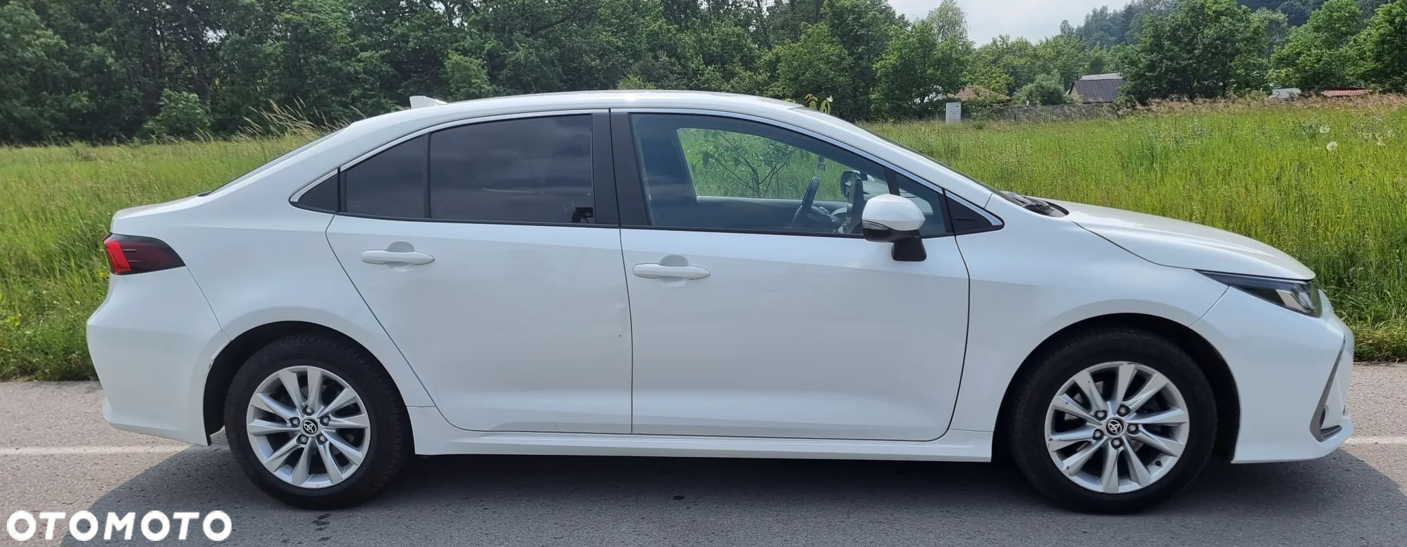 Toyota Corolla 1.8 Hybrid Executive - 6