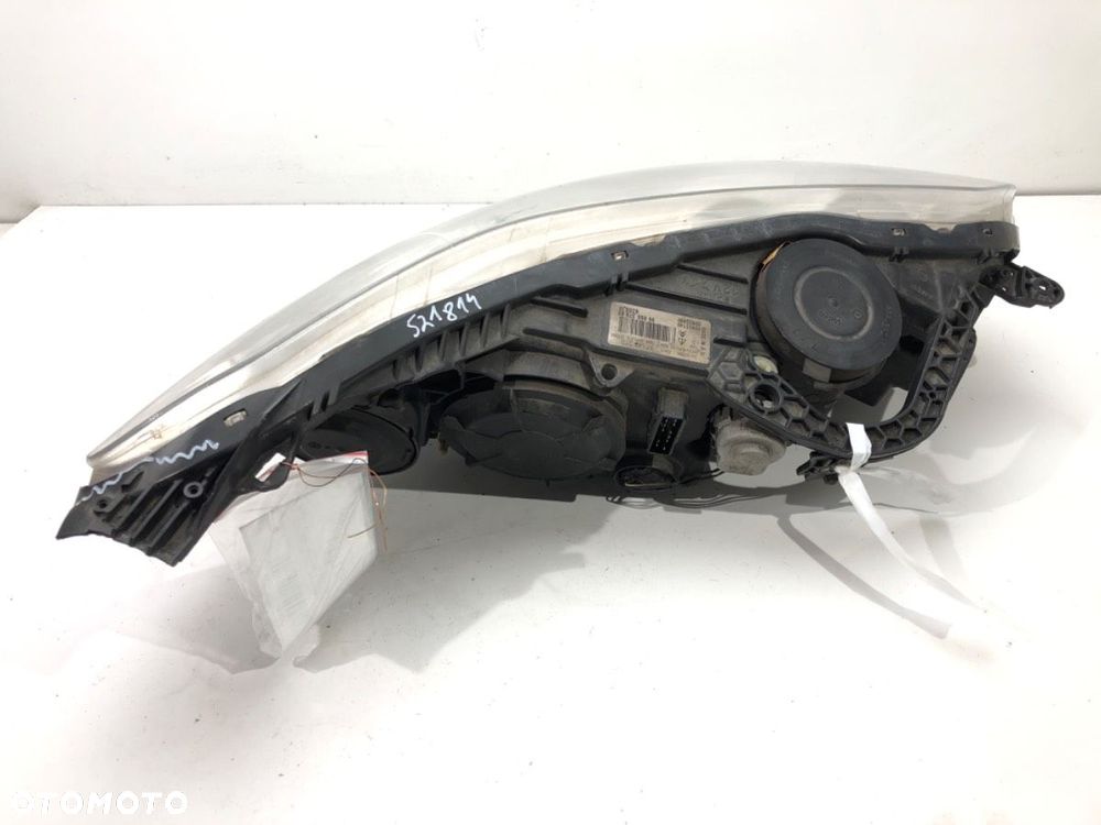 REFLEKTOR LEWY PRZÓD XENON  CITROEN C5 III (RD_) 2008 - 2022 2.0 16V 103 kW [140 KM] benzyna 2008 - - 4
