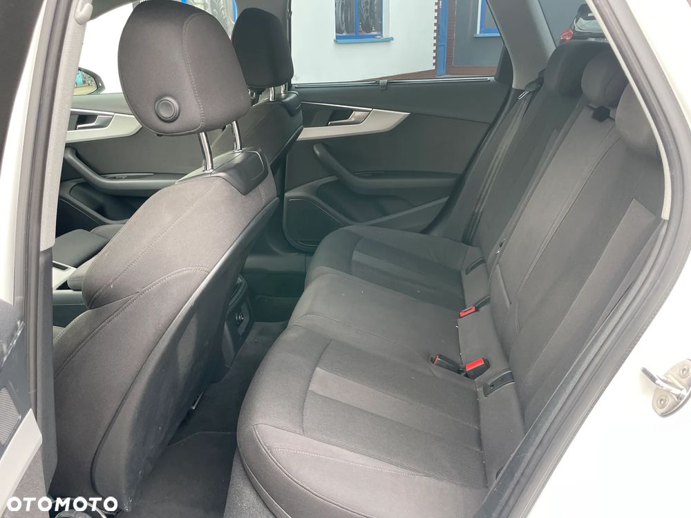 Audi A4 Avant 40 TDI Sport S tronic - 10