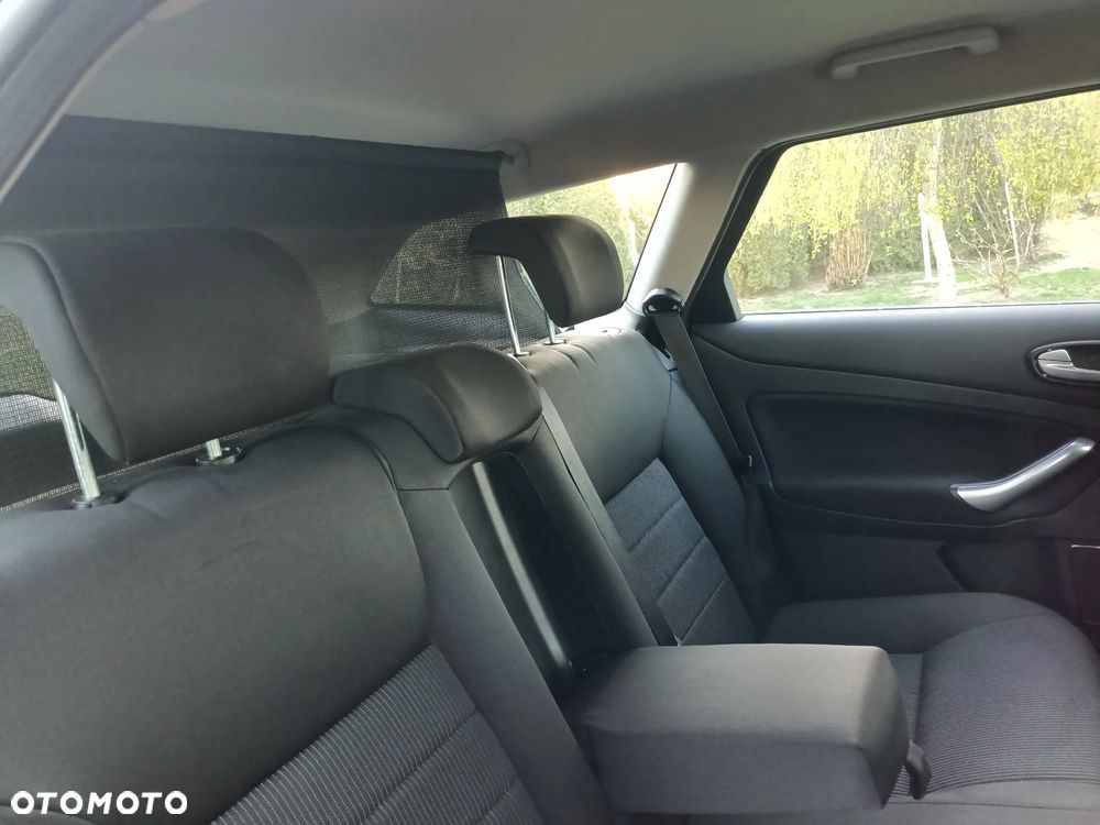 Ford Mondeo 2.0 Titanium - 16