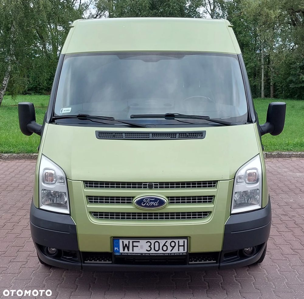 Ford Transit - 13