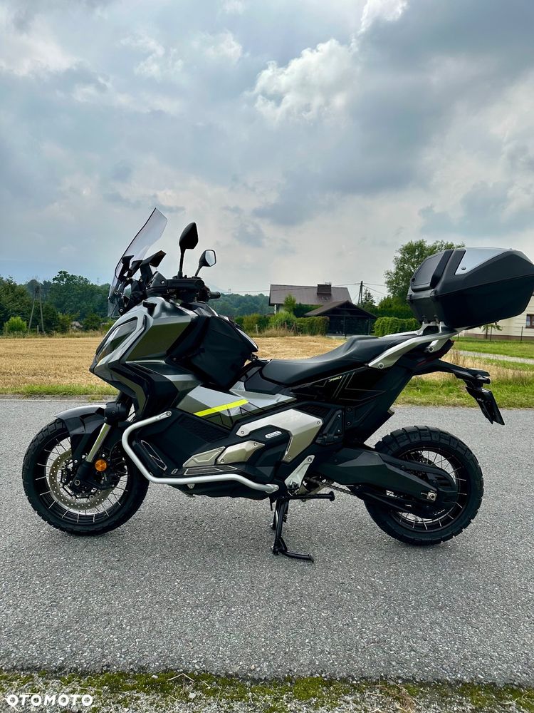Honda X-ADV - 2