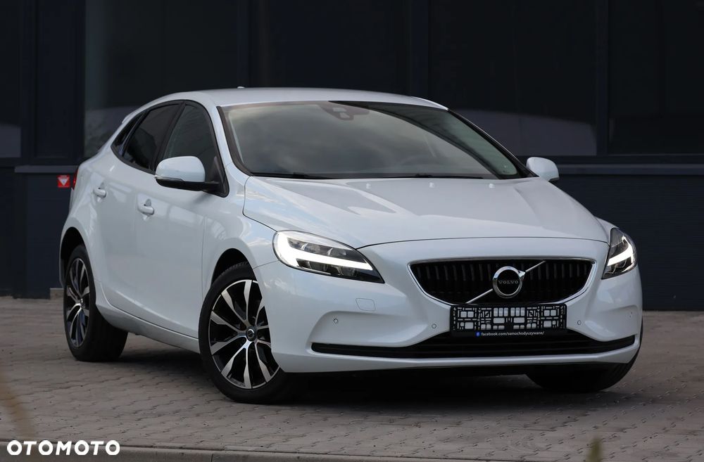 Volvo V40 T2 Drive-E Momentum - 3