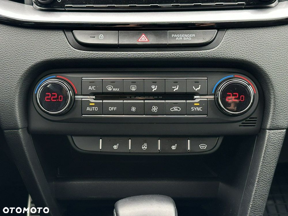 Kia Ceed 1.4 T-GDI L Business Line DCT - 29