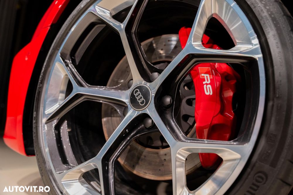 Audi RS4 Avant quattro Tiptronic - 39