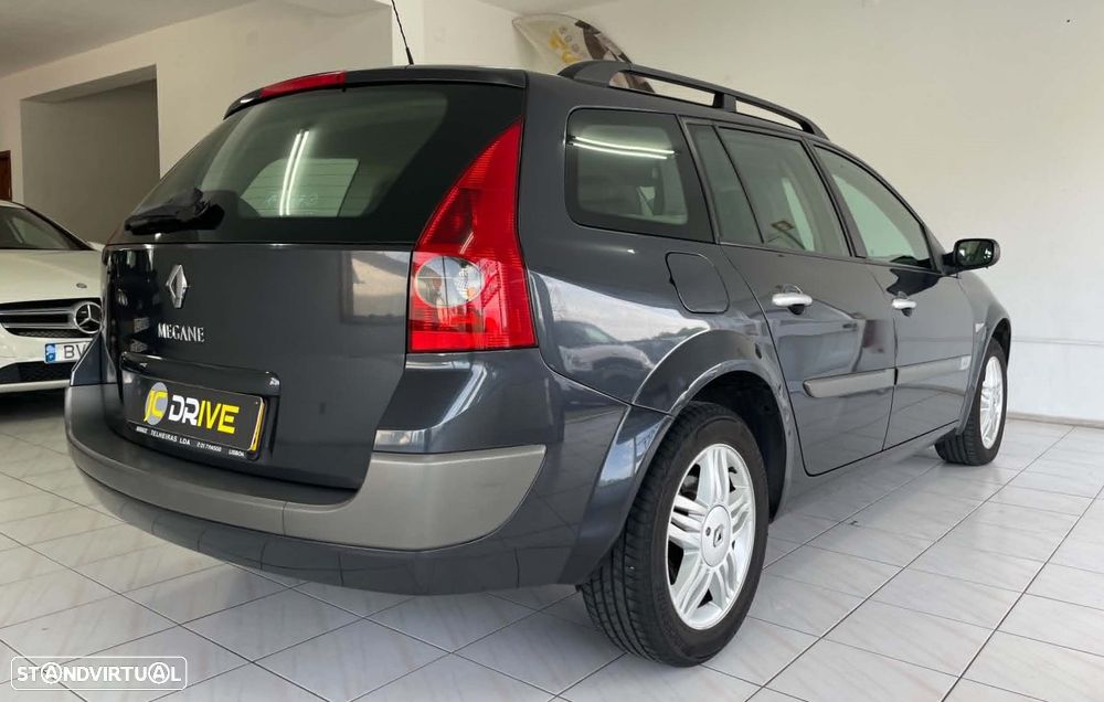 Renault Mégane Break 1.5 dCi Dynamique - 8