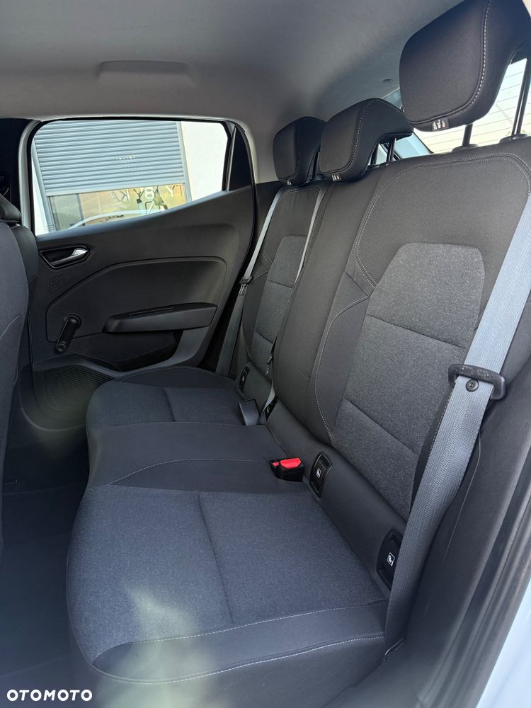 Renault Clio TCe 100 BUSINESS EDITION - 39