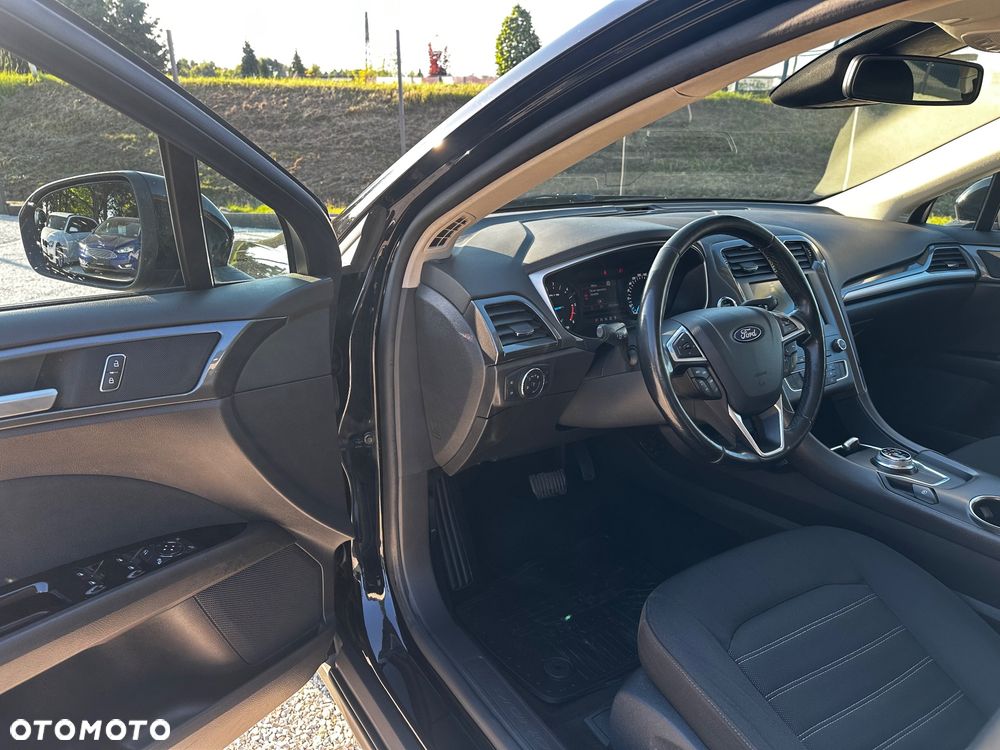 Ford Mondeo - 16