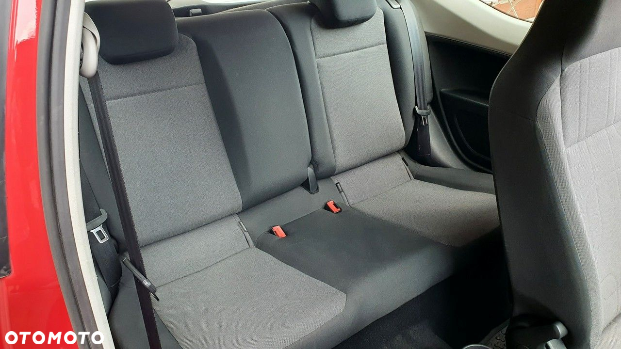 Volkswagen up! - 18
