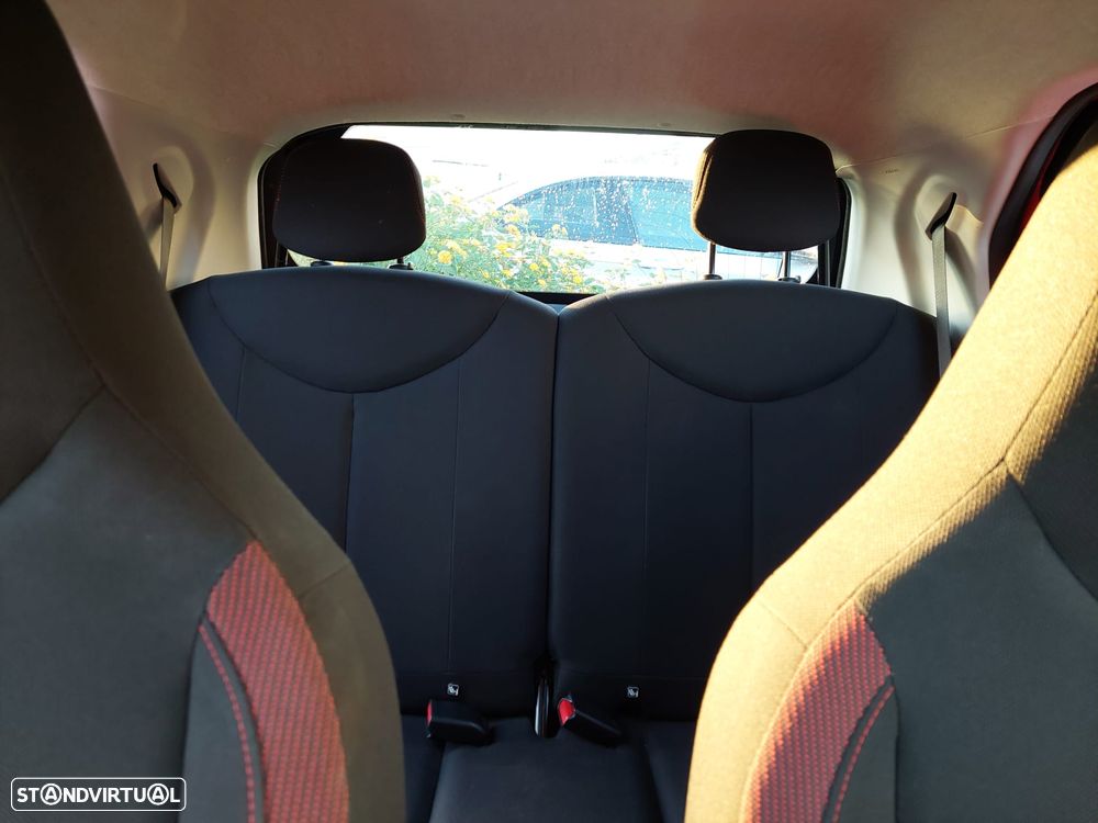 Toyota Aygo 1.0 X-Cite - 13