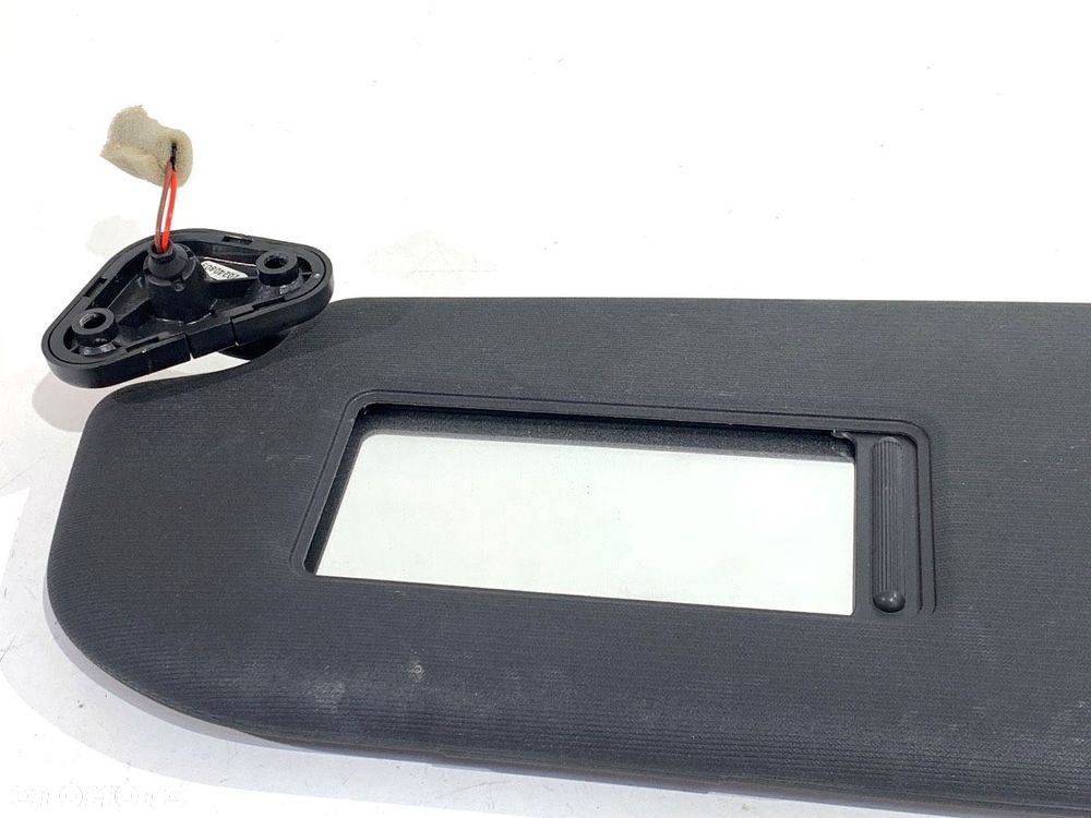 OSŁONA PRZECIWSŁONECZNA PRAWY  MG (SAIC) HS 2018 - 2022 1.5 20 T 124 kW [169 KM] benzyna 2018 - - 3