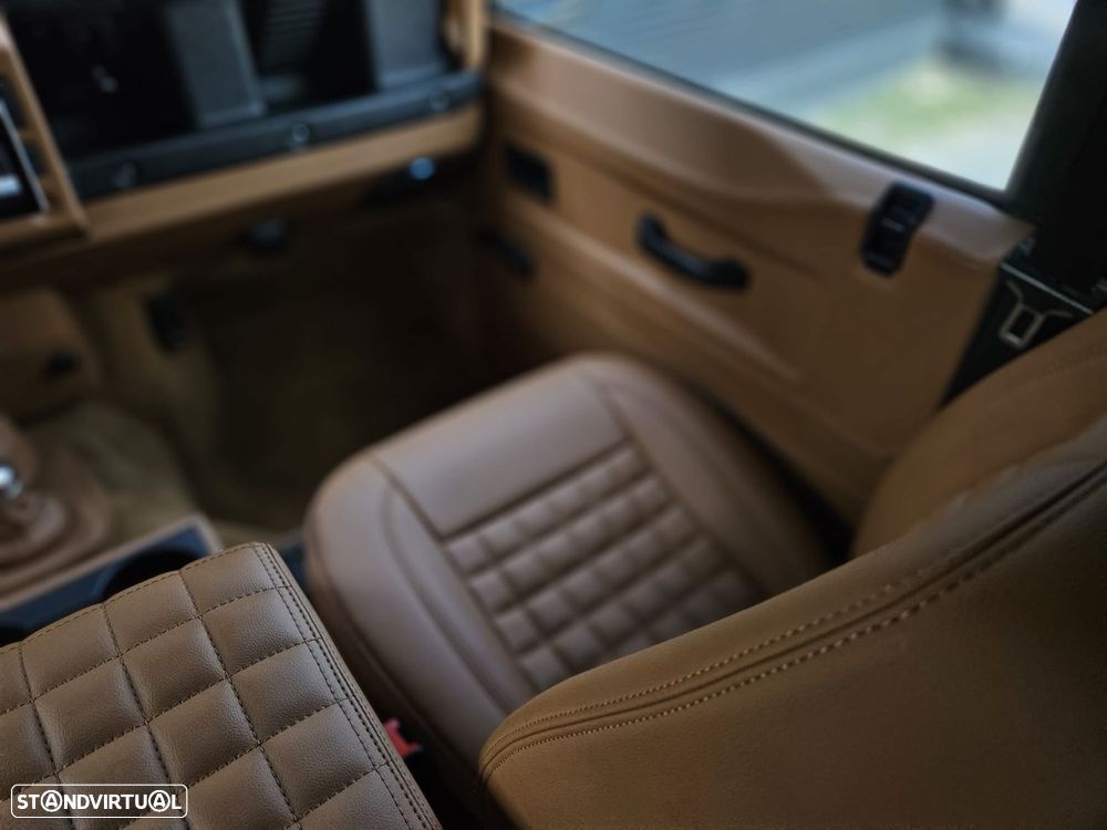 Land Rover Defender 110 2.5 Td5 CD SE - 15