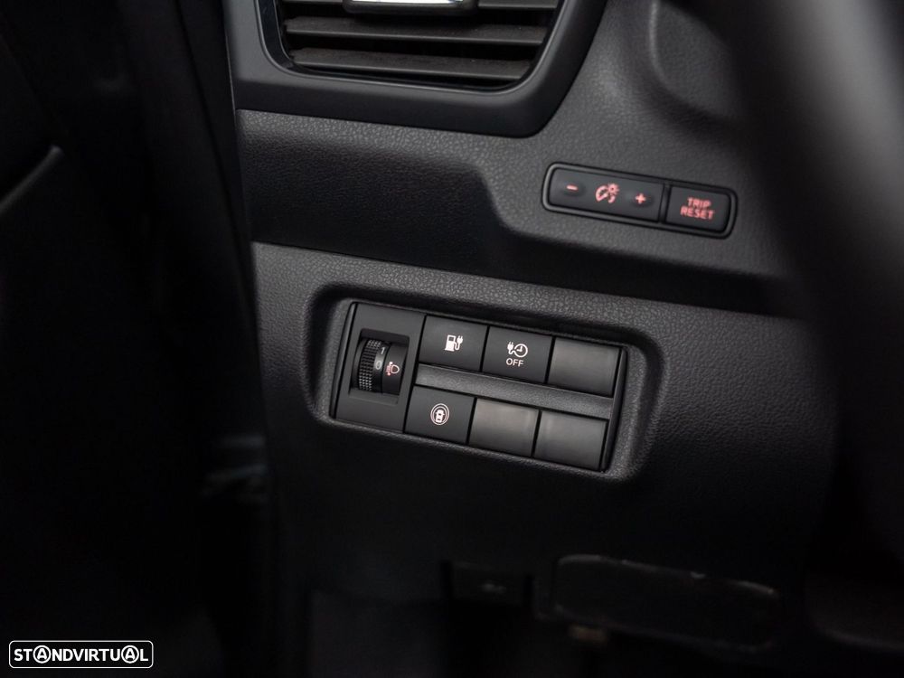 Nissan Leaf N-Connecta - 18