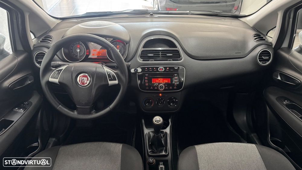 Fiat Punto 1.3 M-Jet Lounge S&S - 19