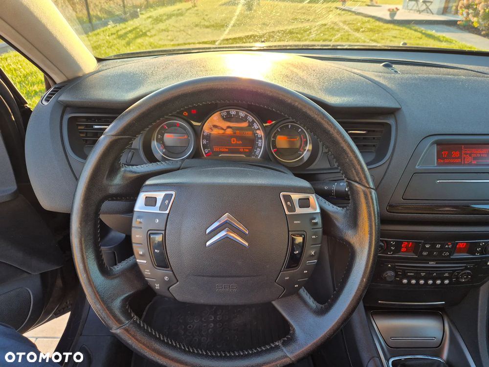 Citroën C5 HDi 110 FAP Confort - 14