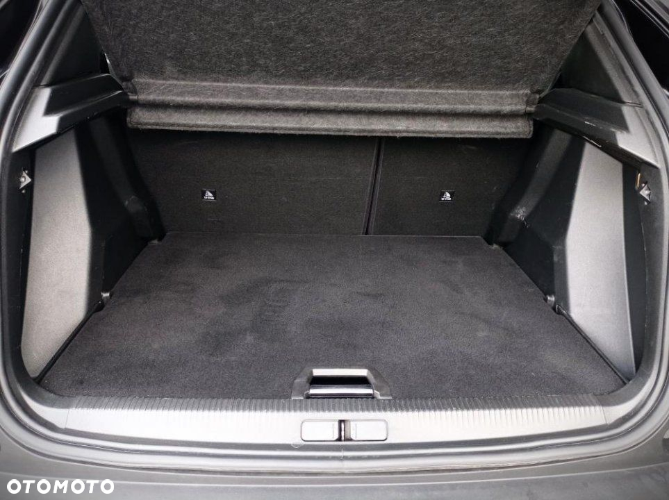 Peugeot 2008 - 39