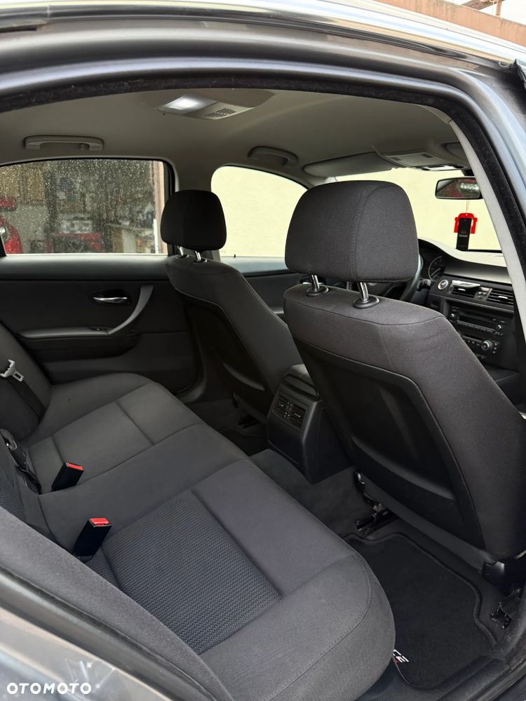 BMW Seria 3 - 14