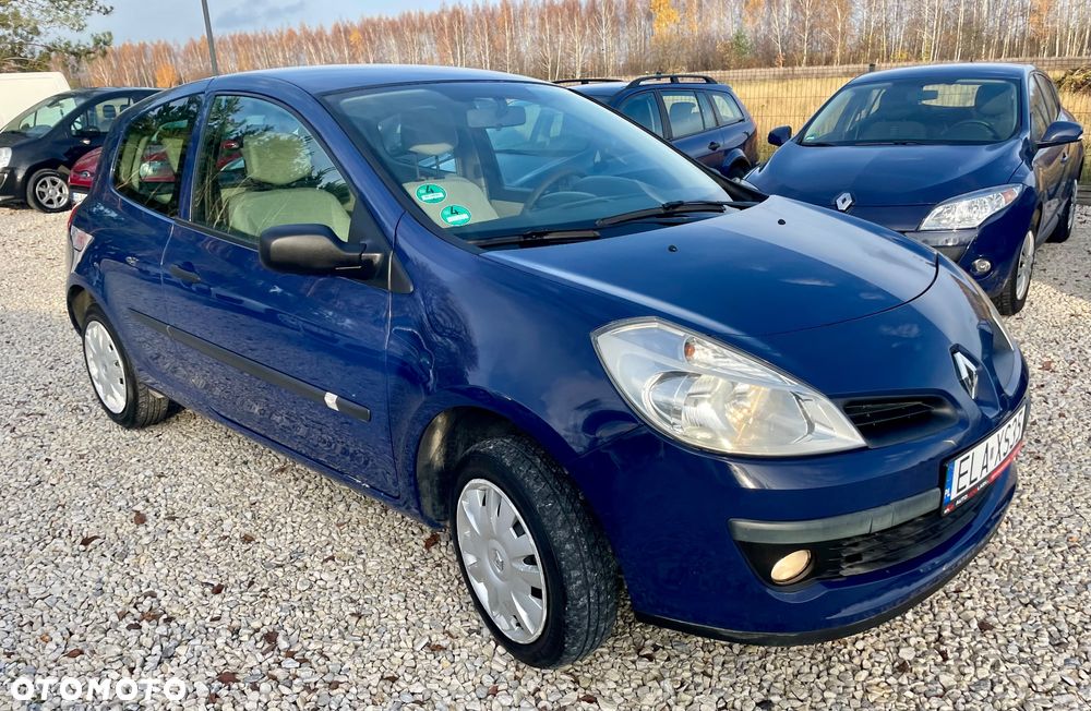 Renault Clio 1.2 16V 75 Dynamique - 23