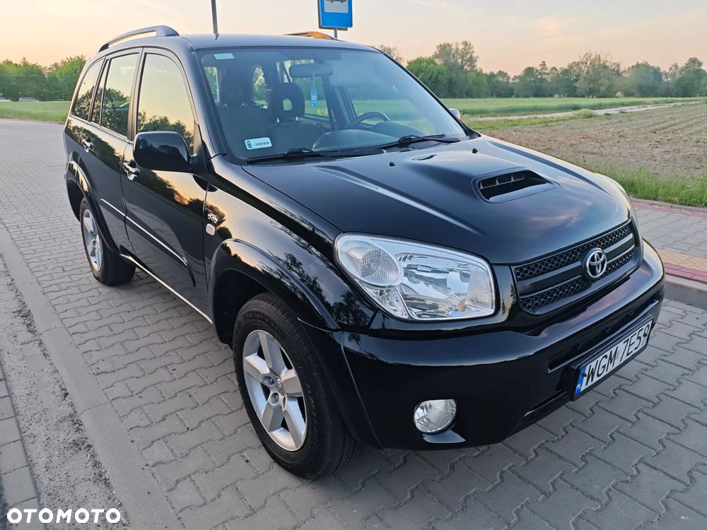 Toyota RAV4 D-4D 4x4 Sol - 1