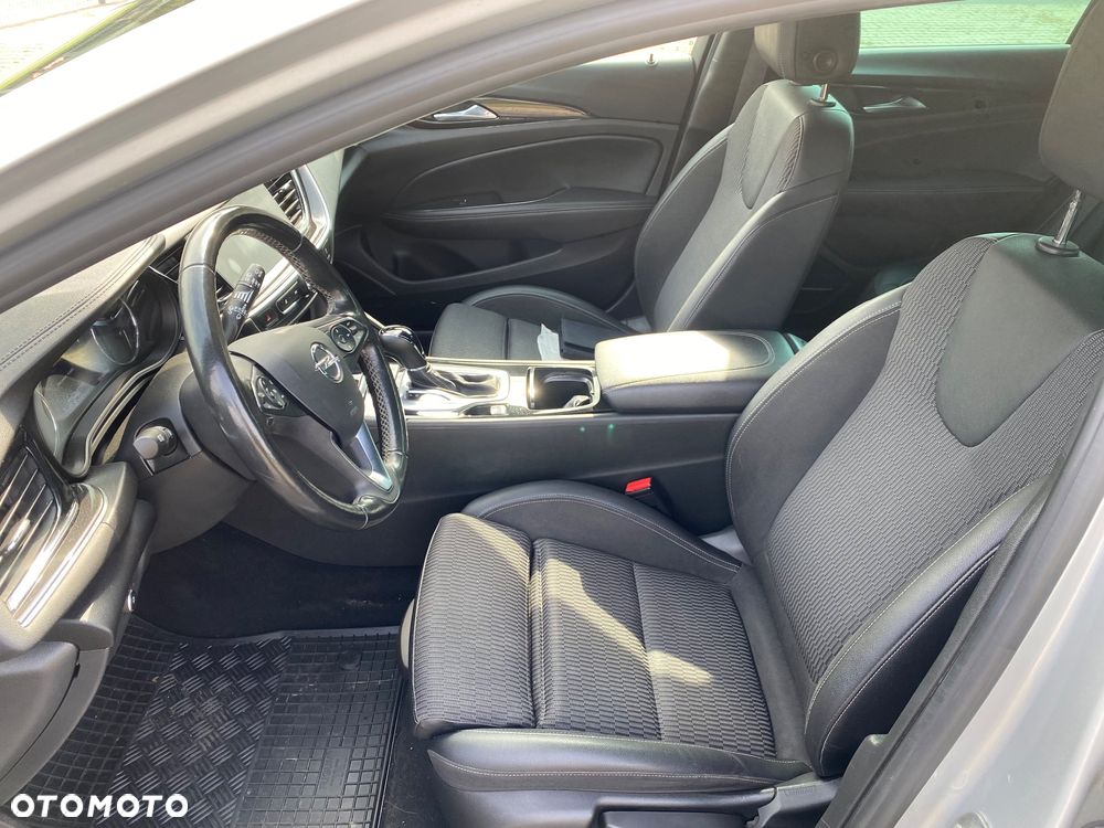 Opel Insignia 2.0 CDTI Elegance S&S - 11