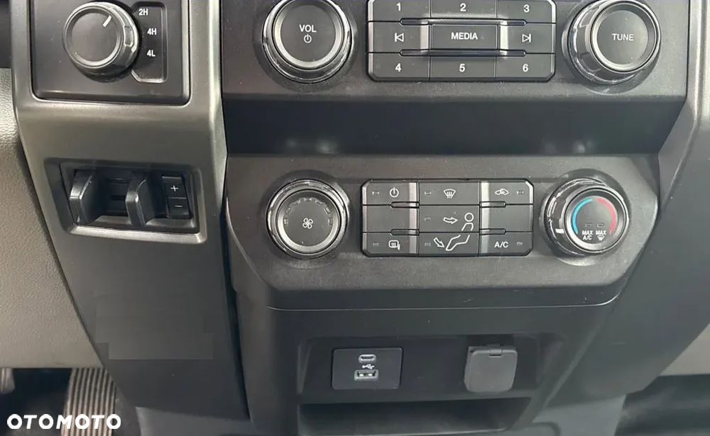 Ford F250 - 15
