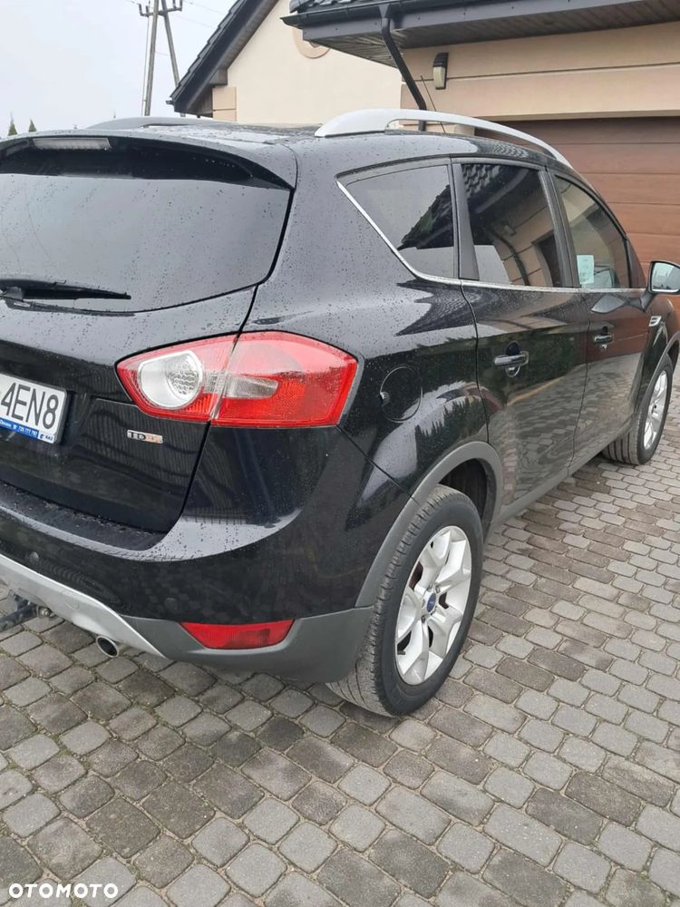Ford Kuga - 4