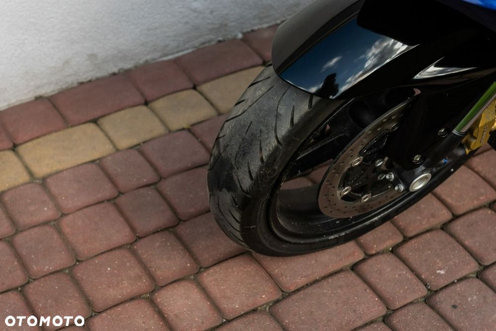 Suzuki GSX-R - 9