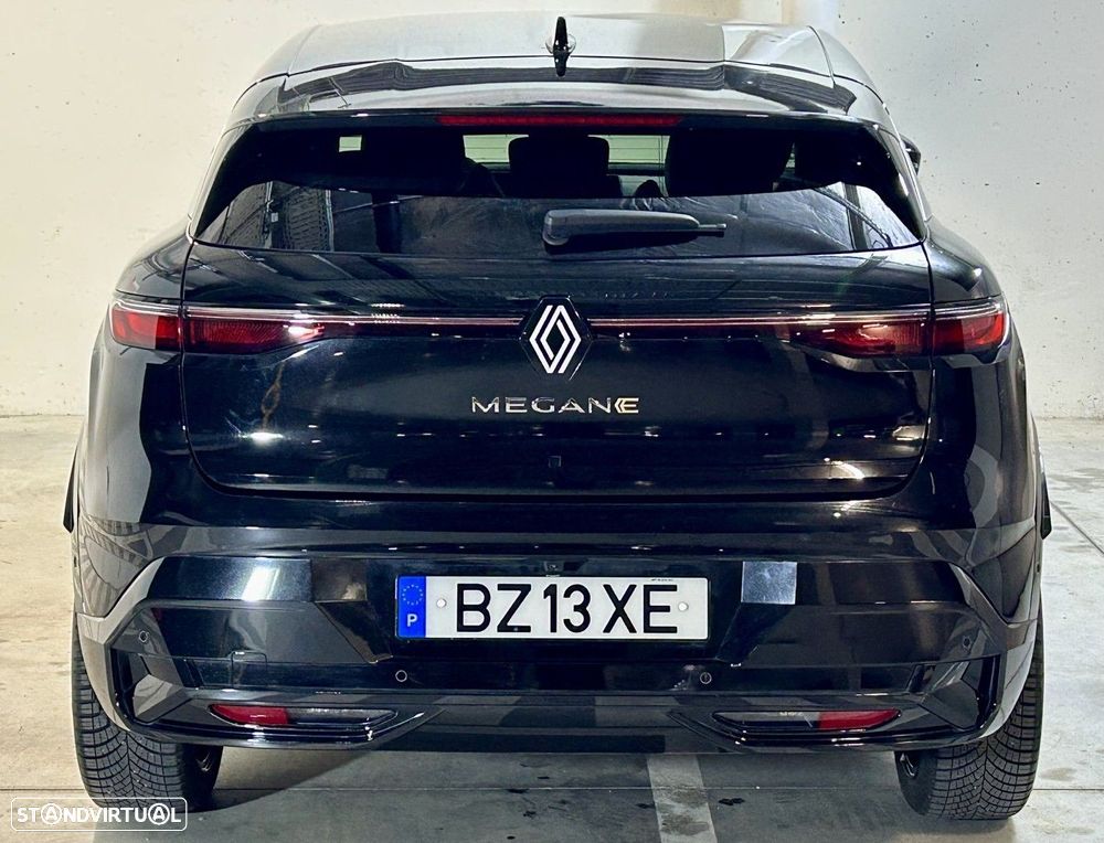 Renault Mégane E-Tech - 5