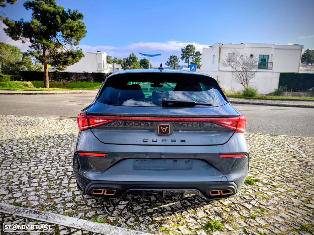 Cupra Leon 1.4 e-Hybrid (180 kW System) VZ - 7
