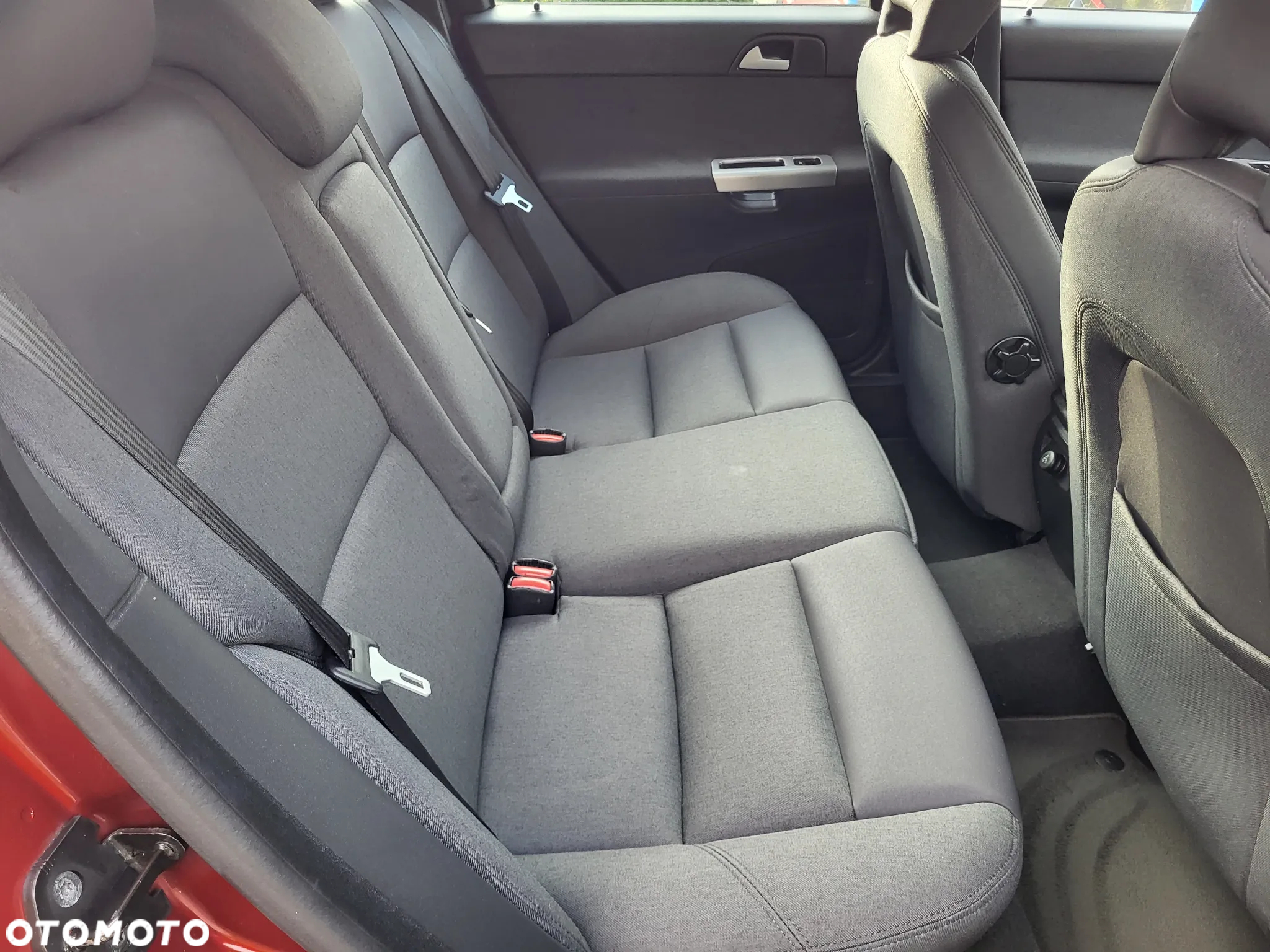Volvo V50 2.0 Momentum - 15