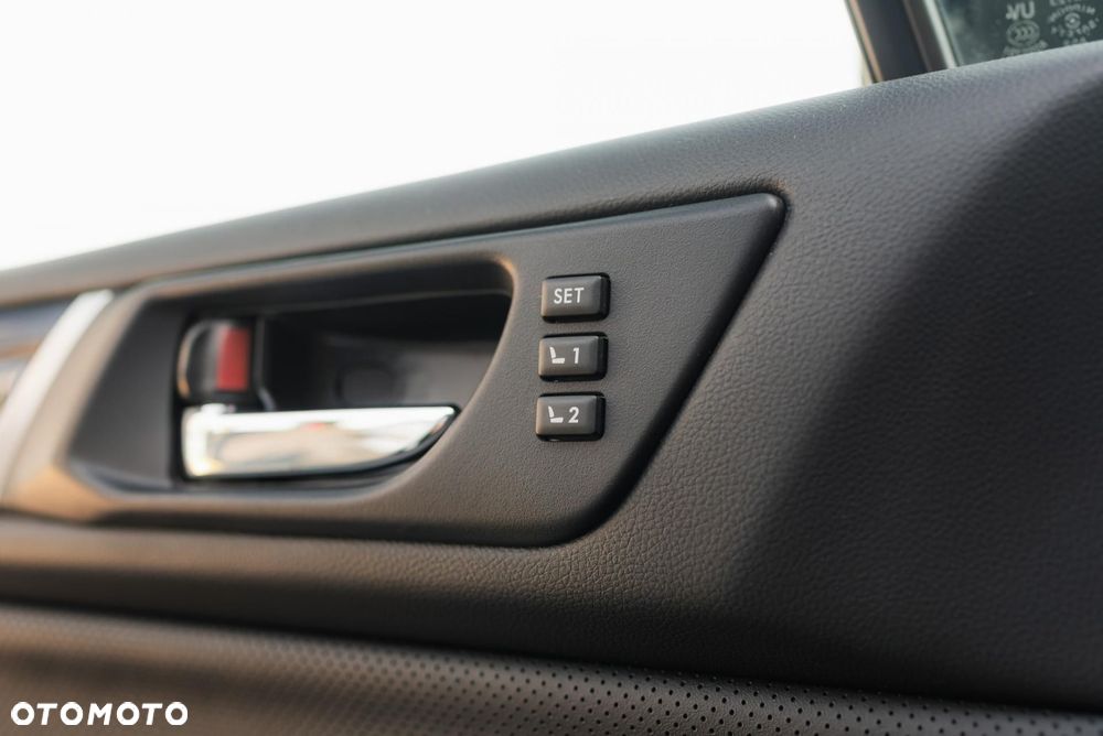 Subaru Outback - 27