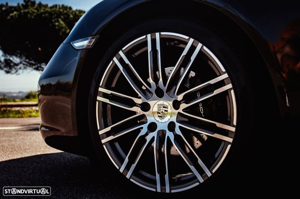 Porsche 911 (991) Carrera PDK Black Edition - 14