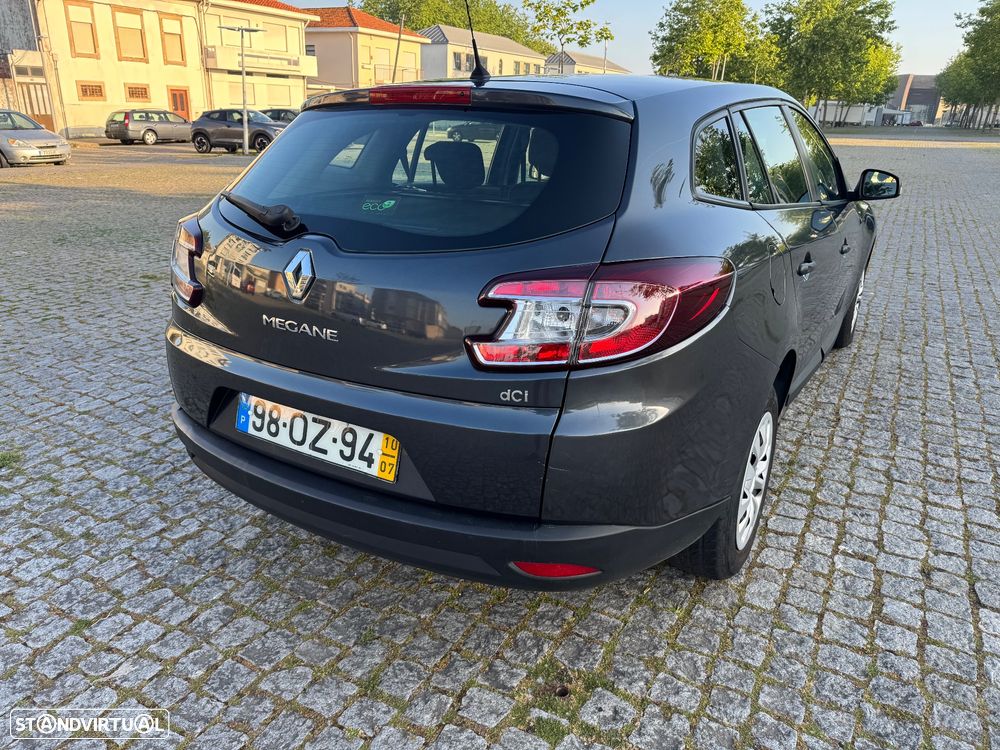 Renault Mégane 1.5 dCi Confort - 5
