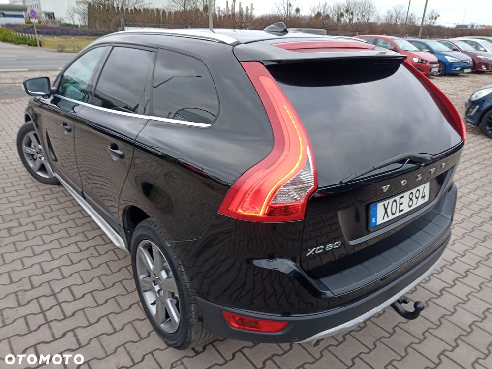 Volvo XC 60 D5 AWD Edition Pro - 10