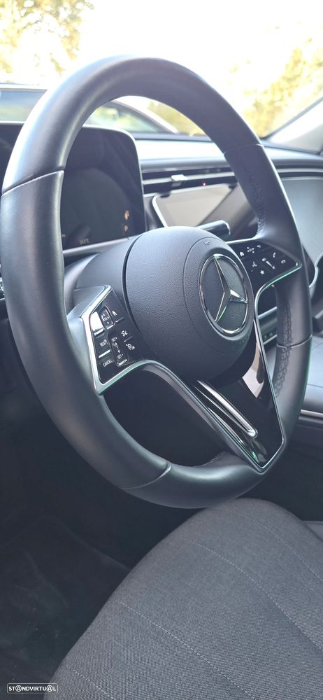 Mercedes-Benz E 300 - 11