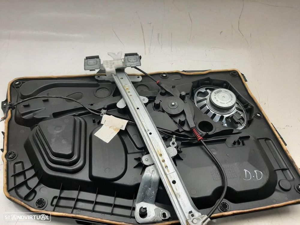 ELEVADOR DE VIDRO FRONTAL DIREITO FORD FIESTA V 2007 - 2