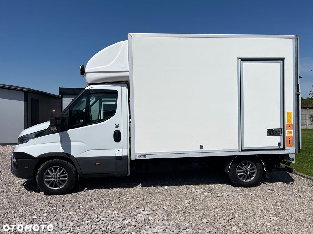 Iveco DAILY 35-210 * kontener * winda * SUPER STAN automat 3.0 2018rok - 2