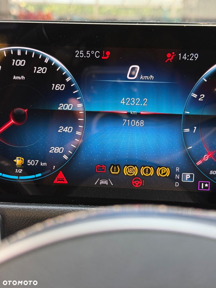 Mercedes-Benz GLB AMG 35 4-Matic - 12