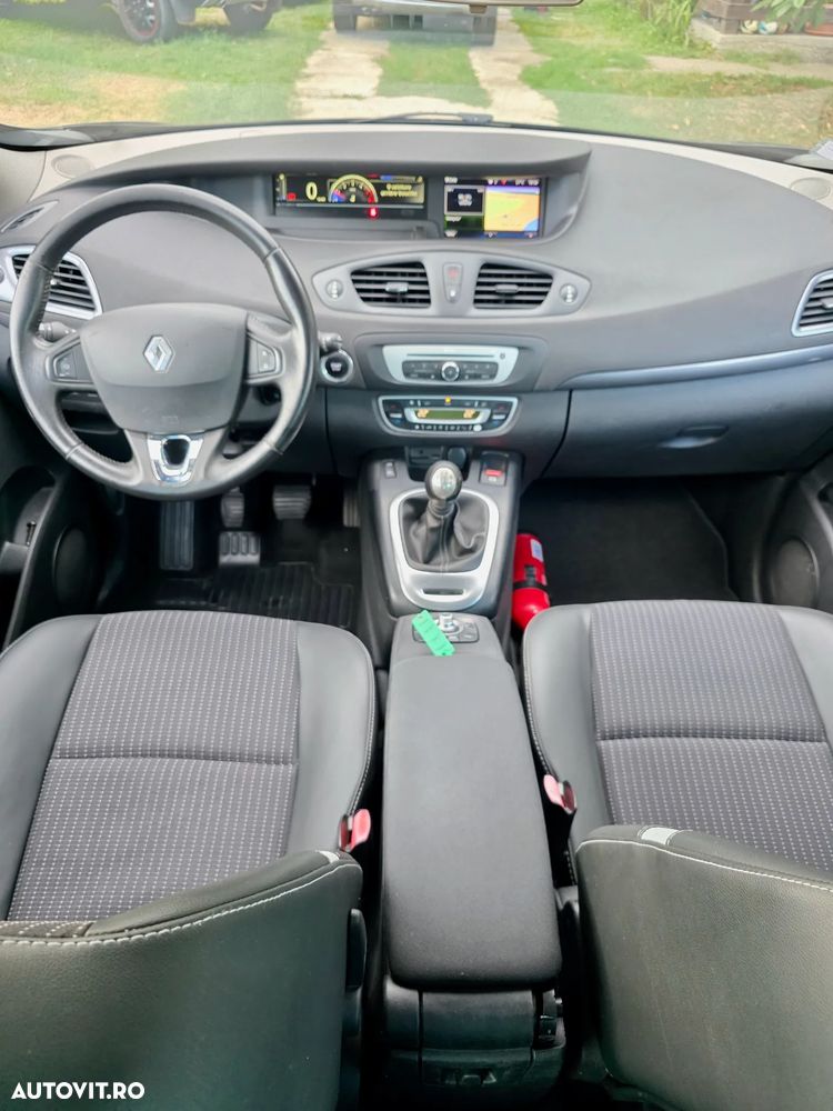 Renault Scenic ENERGY dCi 110 INTENS - 8