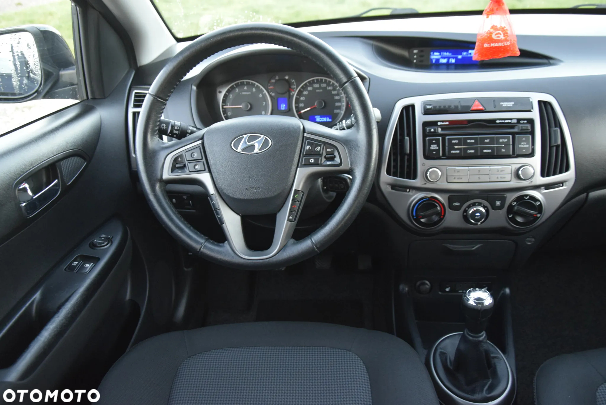 Hyundai i20 1.25 Wersja Jubileuszowa - 14