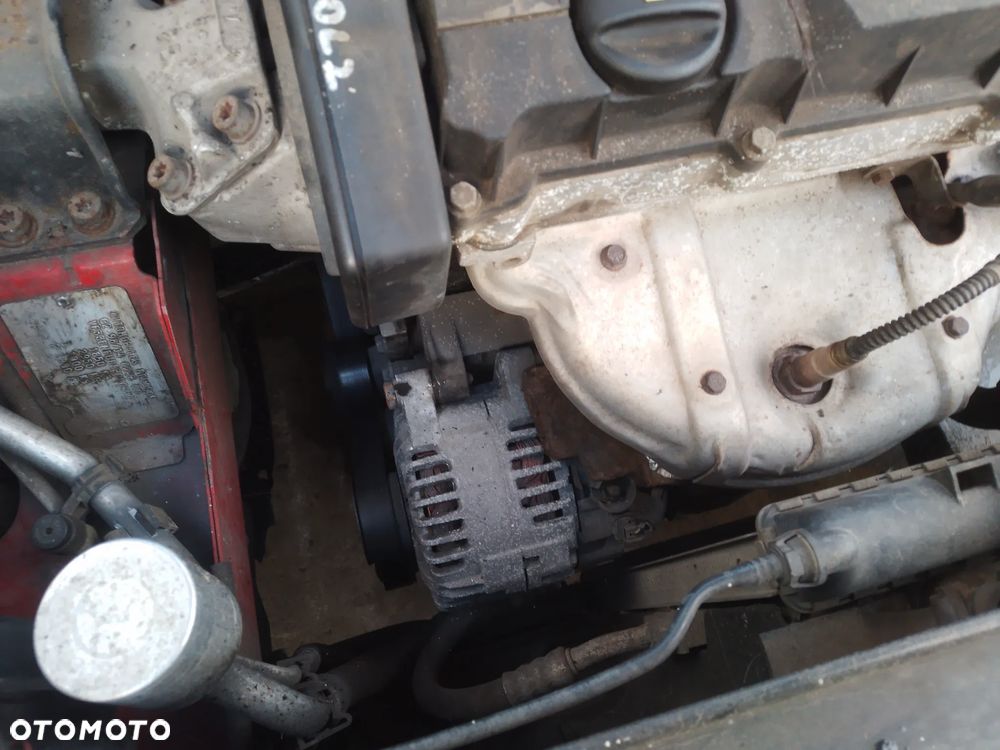 PEUGEOT 307 KOMBI 01-05 1.6 16V NFU - FOTEL PRAWY LEWY KANAPA - 28