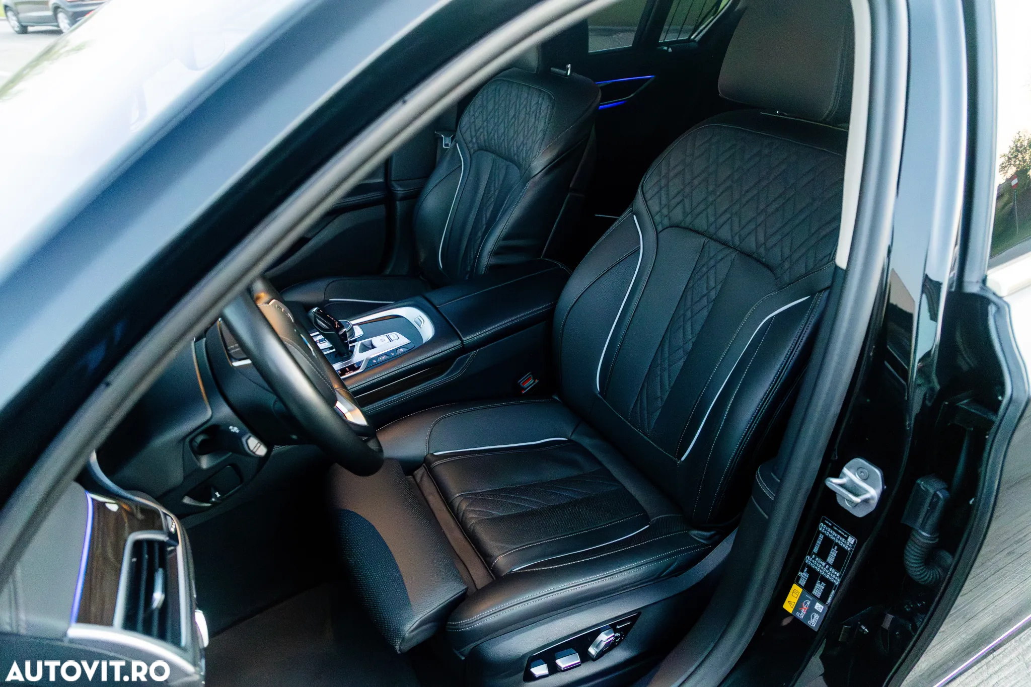 BMW Seria 7 - 18