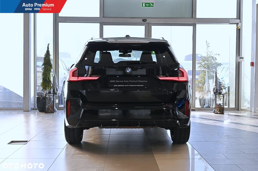 BMW X1 sDrive18i - 19